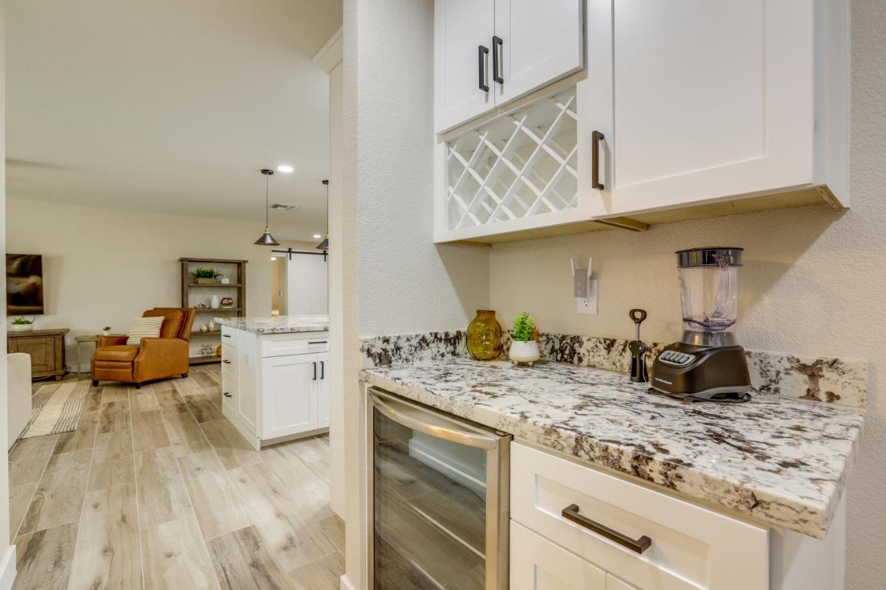 Sun City Retreat With Patio Near Golfing And Hiking! المظهر الخارجي الصورة