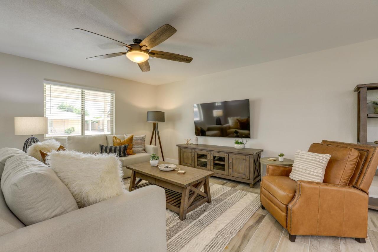 Sun City Retreat With Patio Near Golfing And Hiking! المظهر الخارجي الصورة